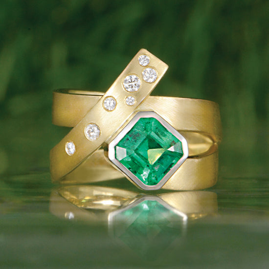 Emerald Wrapped Ring