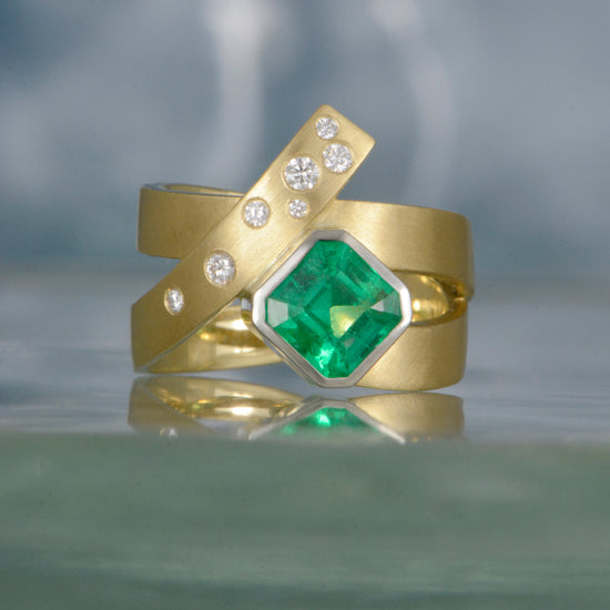 Emerald Wrapped Ring
