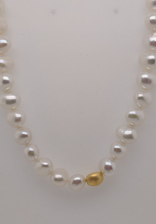 Uno Pearl Necklace